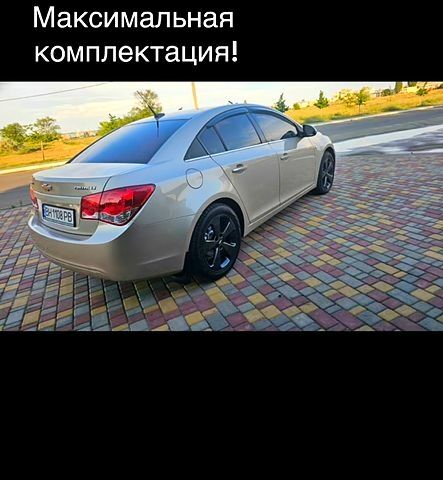 Шевроле Круз, объемом двигателя 1.8 л и пробегом 265 тыс. км за 7000 $, фото 5 на Automoto.ua