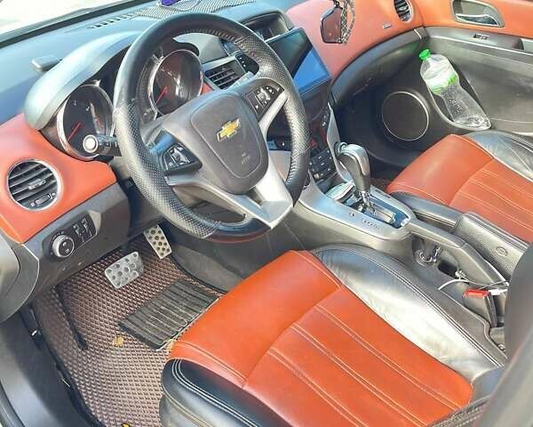 Шевроле Круз, об'ємом двигуна 1.8 л та пробігом 270 тис. км за 7000 $, фото 10 на Automoto.ua