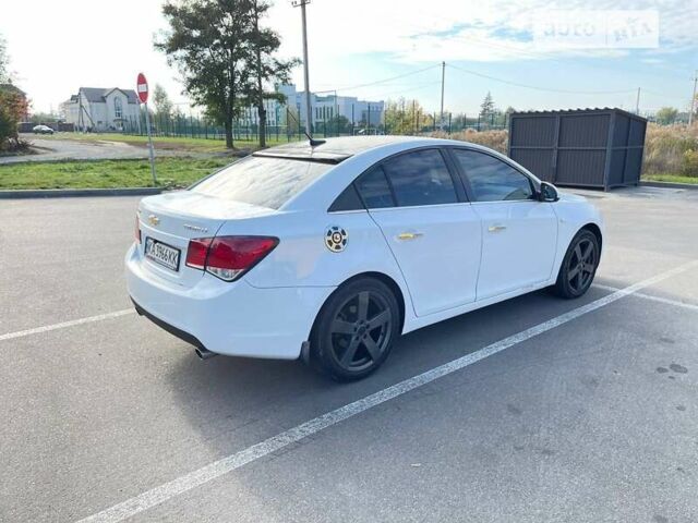 Шевроле Круз, об'ємом двигуна 1.8 л та пробігом 270 тис. км за 7000 $, фото 5 на Automoto.ua