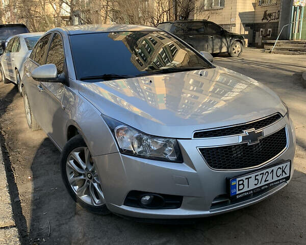 Шевроле Круз, об'ємом двигуна 1.8 л та пробігом 214 тис. км за 6800 $, фото 1 на Automoto.ua