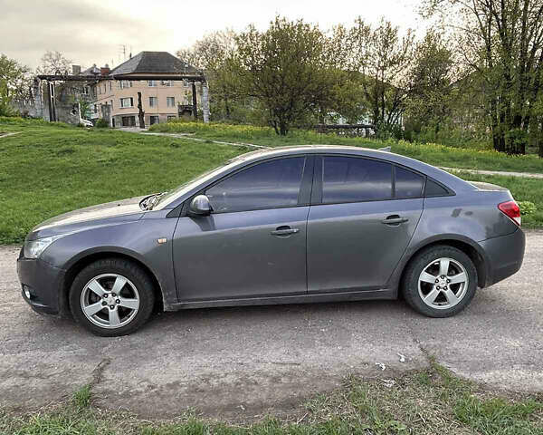 Шевроле Круз, об'ємом двигуна 1.6 л та пробігом 193 тис. км за 6800 $, фото 2 на Automoto.ua