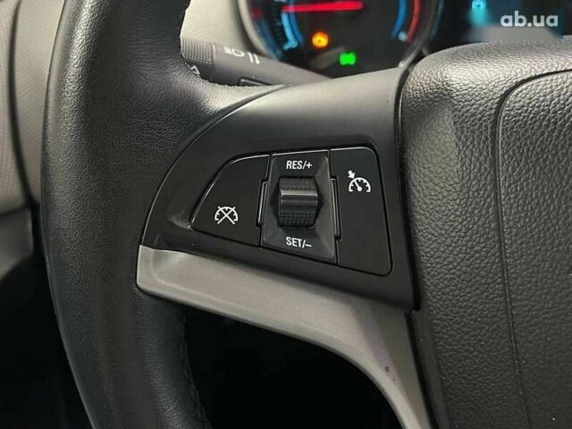 Шевроле Круз, объемом двигателя 2 л и пробегом 347 тыс. км за 6490 $, фото 20 на Automoto.ua