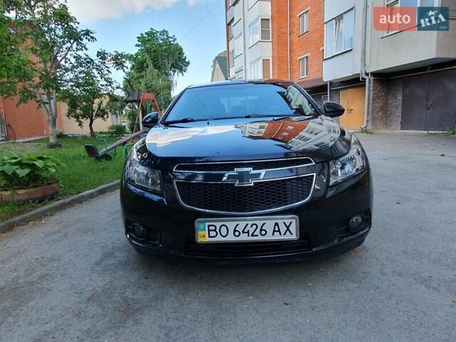 Шевроле Круз, объемом двигателя 1.8 л и пробегом 82 тыс. км за 8800 $, фото 2 на Automoto.ua
