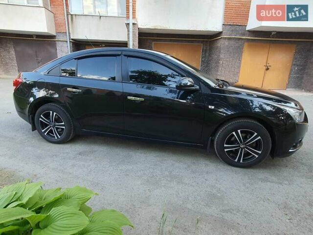 Шевроле Круз, объемом двигателя 1.8 л и пробегом 82 тыс. км за 8800 $, фото 12 на Automoto.ua