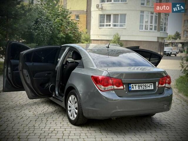 Шевроле Круз, об'ємом двигуна 1.8 л та пробігом 150 тис. км за 7500 $, фото 27 на Automoto.ua