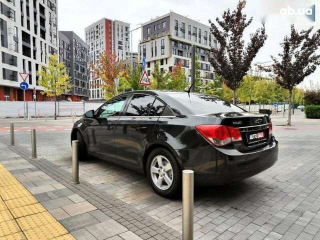 Шевроле Круз, объемом двигателя 1.4 л и пробегом 221 тыс. км за 6490 $, фото 11 на Automoto.ua