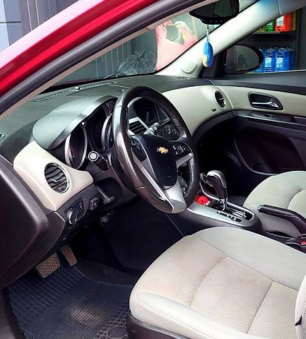Шевроле Круз, об'ємом двигуна 1.4 л та пробігом 145 тис. км за 6500 $, фото 7 на Automoto.ua