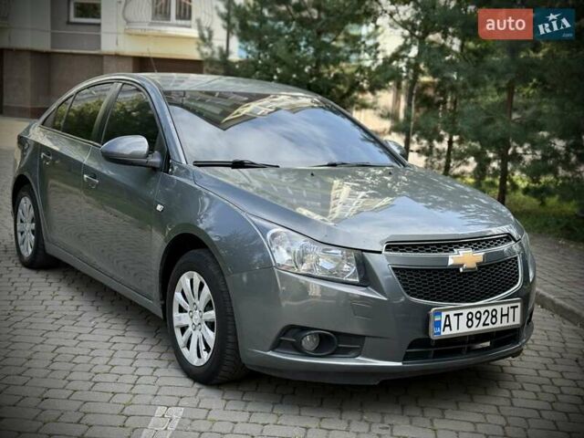 Шевроле Круз, об'ємом двигуна 1.8 л та пробігом 150 тис. км за 7500 $, фото 4 на Automoto.ua