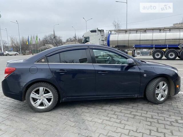 Шевроле Круз, об'ємом двигуна 2 л та пробігом 220 тис. км за 6800 $, фото 4 на Automoto.ua