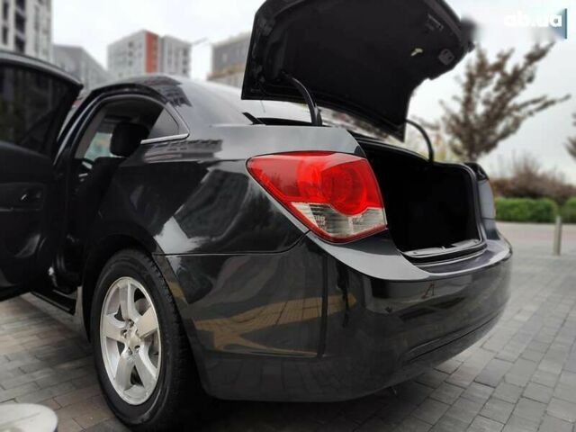 Шевроле Круз, объемом двигателя 1.4 л и пробегом 221 тыс. км за 6490 $, фото 14 на Automoto.ua