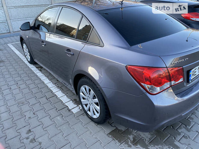 Шевроле Круз, объемом двигателя 1.8 л и пробегом 170 тыс. км за 7500 $, фото 5 на Automoto.ua