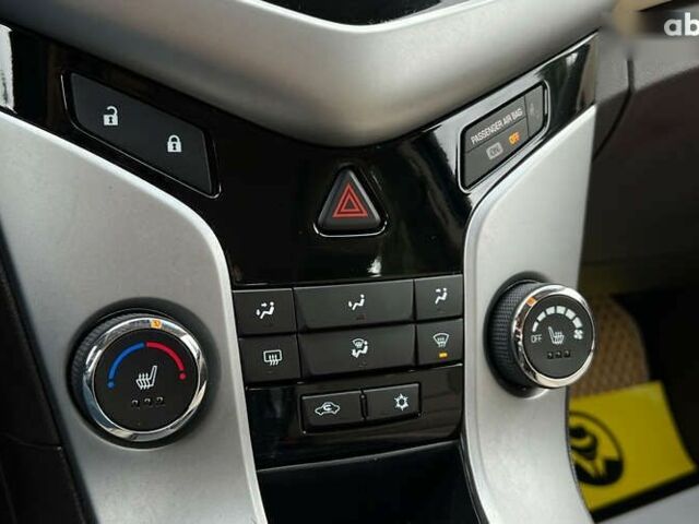 Шевроле Круз, объемом двигателя 2 л и пробегом 211 тыс. км за 7750 $, фото 15 на Automoto.ua