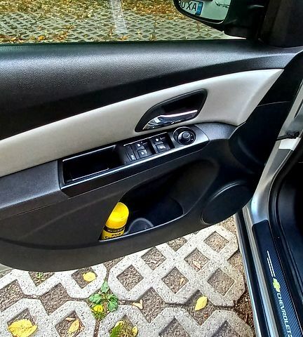 Шевроле Круз, об'ємом двигуна 1.8 л та пробігом 300 тис. км за 6700 $, фото 4 на Automoto.ua