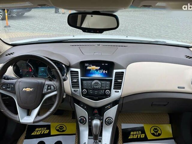 Шевроле Круз, объемом двигателя 2 л и пробегом 211 тыс. км за 7750 $, фото 12 на Automoto.ua