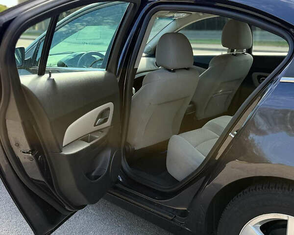 Шевроле Круз, объемом двигателя 1.4 л и пробегом 112 тыс. км за 7200 $, фото 8 на Automoto.ua