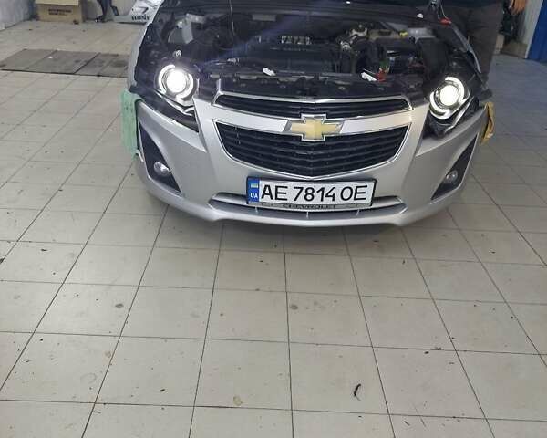 Шевроле Круз, объемом двигателя 1.8 л и пробегом 165 тыс. км за 7700 $, фото 23 на Automoto.ua