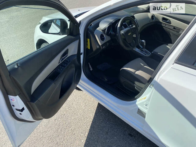 Шевроле Круз, об'ємом двигуна 1.8 л та пробігом 139 тис. км за 6700 $, фото 16 на Automoto.ua
