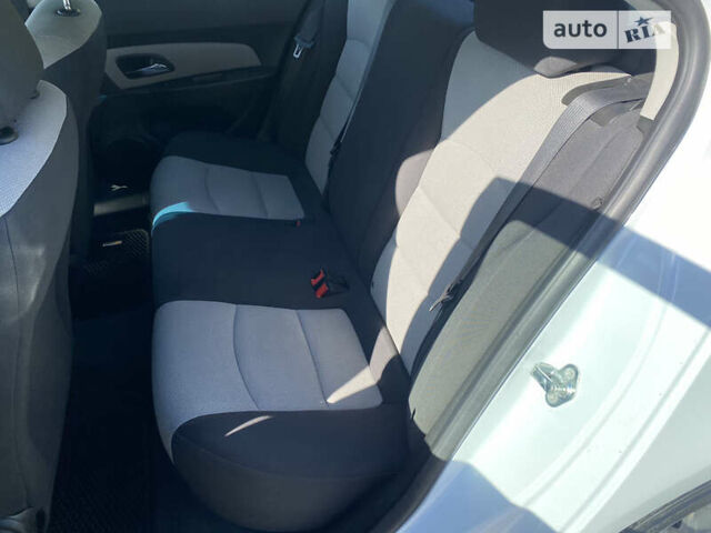 Шевроле Круз, об'ємом двигуна 1.8 л та пробігом 139 тис. км за 6700 $, фото 36 на Automoto.ua