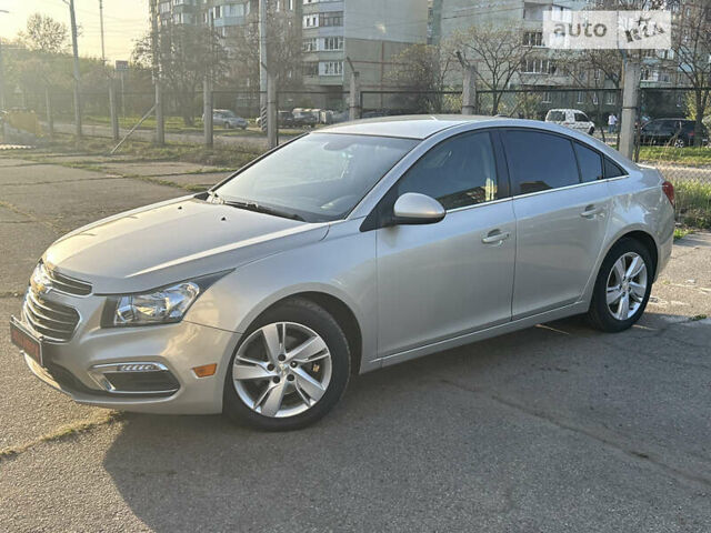 Шевроле Круз, об'ємом двигуна 2 л та пробігом 205 тис. км за 8500 $, фото 3 на Automoto.ua