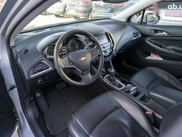 Шевроле Круз, объемом двигателя 1.4 л и пробегом 105 тыс. км за 8900 $, фото 13 на Automoto.ua
