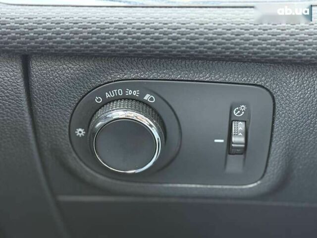 Шевроле Круз, об'ємом двигуна 1.4 л та пробігом 105 тис. км за 8500 $, фото 28 на Automoto.ua