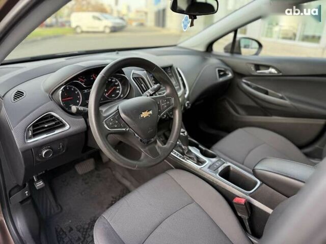 Шевроле Круз, об'ємом двигуна 1.4 л та пробігом 105 тис. км за 8500 $, фото 13 на Automoto.ua