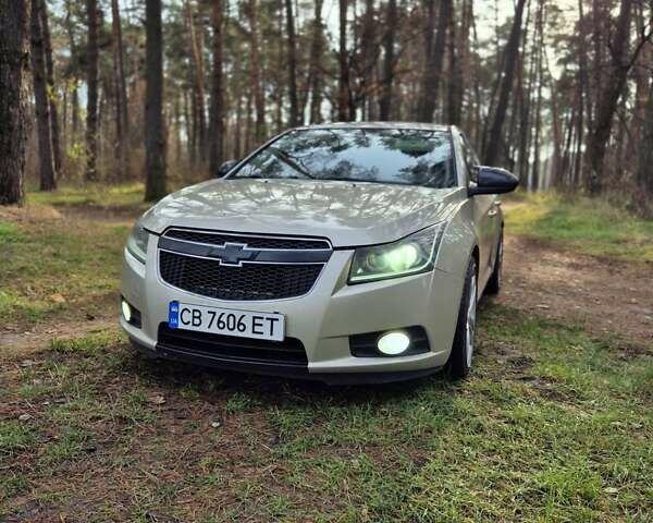Жовтий Шевроле Круз, об'ємом двигуна 1.36 л та пробігом 232 тис. км за 7700 $, фото 1 на Automoto.ua