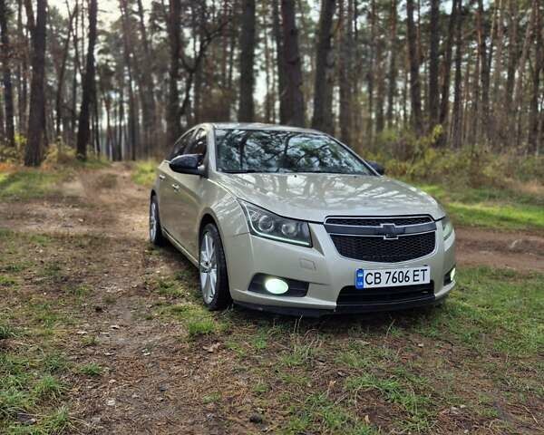 Жовтий Шевроле Круз, об'ємом двигуна 1.36 л та пробігом 232 тис. км за 7700 $, фото 3 на Automoto.ua
