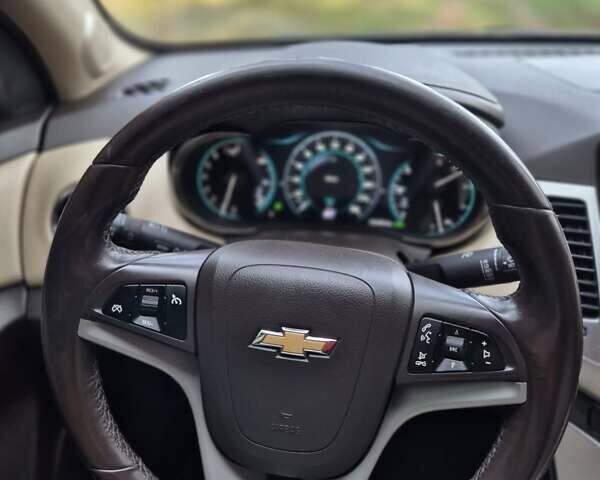 Жовтий Шевроле Круз, об'ємом двигуна 1.36 л та пробігом 232 тис. км за 7700 $, фото 14 на Automoto.ua