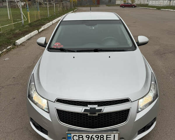 Сірий Шевроле Круз, об'ємом двигуна 1.8 л та пробігом 159 тис. км за 7600 $, фото 2 на Automoto.ua
