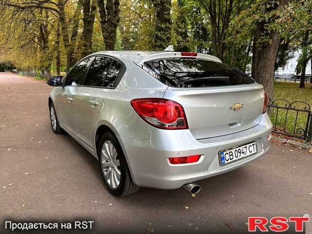 Серый Шевроле Круз, объемом двигателя 2 л и пробегом 0 тыс. км за 7500 $, фото 5 на Automoto.ua