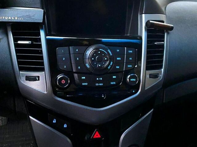 Сірий Шевроле Круз, об'ємом двигуна 1.8 л та пробігом 135 тис. км за 6500 $, фото 12 на Automoto.ua