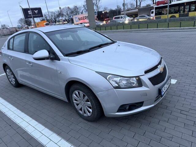 Сірий Шевроле Круз, об'ємом двигуна 1.8 л та пробігом 125 тис. км за 3000 $, фото 6 на Automoto.ua