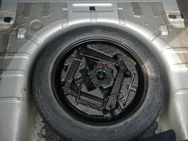 Серый Шевроле Круз, объемом двигателя 1.7 л и пробегом 294 тыс. км за 5400 $, фото 3 на Automoto.ua