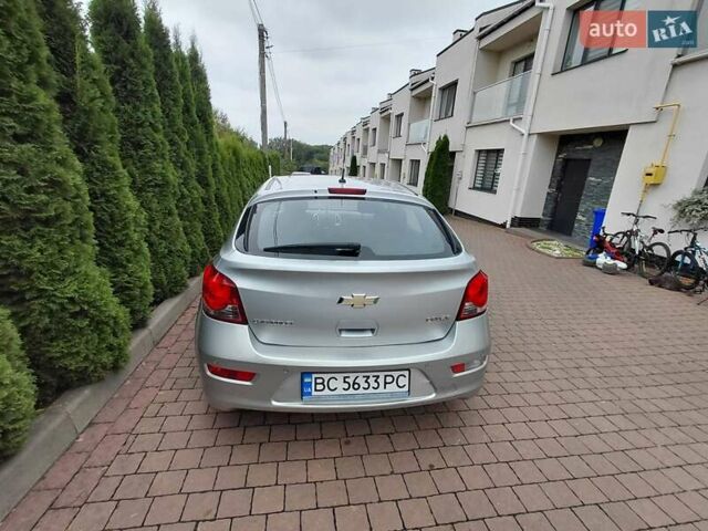 Серый Шевроле Круз, объемом двигателя 1.69 л и пробегом 187 тыс. км за 6600 $, фото 4 на Automoto.ua