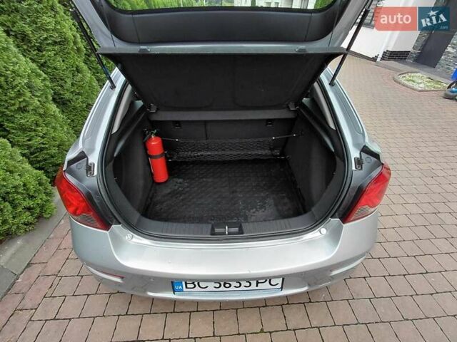 Серый Шевроле Круз, объемом двигателя 1.69 л и пробегом 187 тыс. км за 6600 $, фото 6 на Automoto.ua