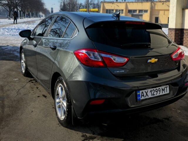 Серый Шевроле Круз, объемом двигателя 1.4 л и пробегом 0 тыс. км за 10500 $, фото 3 на Automoto.ua