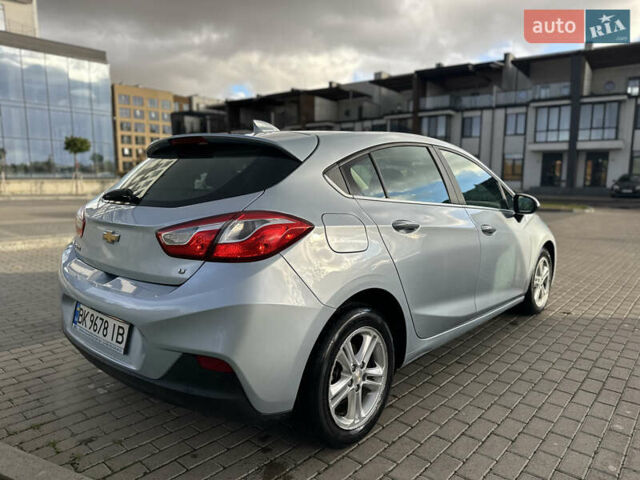 Серый Шевроле Круз, объемом двигателя 1.36 л и пробегом 176 тыс. км за 8999 $, фото 5 на Automoto.ua