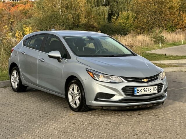 Шевроле Круз 2018 у Рівному на Automoto.ua Сірий Шевроле Круз, об'ємом двигуна 1.4 л та пробігом 176 тис. км за 8999 $, фото 2 на Automoto.ua