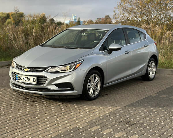 Серый Шевроле Круз, объемом двигателя 1.36 л и пробегом 176 тыс. км за 8999 $, фото 8 на Automoto.ua