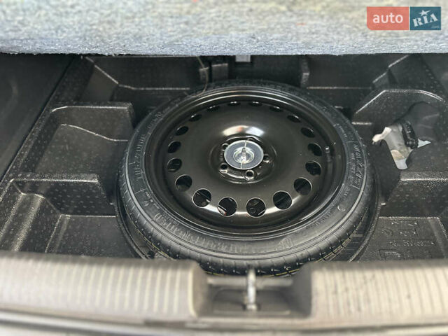 Серый Шевроле Круз, объемом двигателя 1.36 л и пробегом 176 тыс. км за 8999 $, фото 20 на Automoto.ua