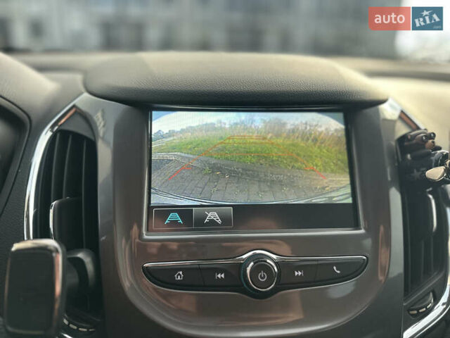 Серый Шевроле Круз, объемом двигателя 1.36 л и пробегом 176 тыс. км за 8999 $, фото 33 на Automoto.ua