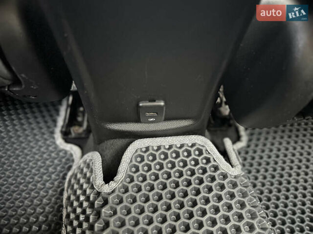 Серый Шевроле Круз, объемом двигателя 1.36 л и пробегом 176 тыс. км за 8999 $, фото 16 на Automoto.ua