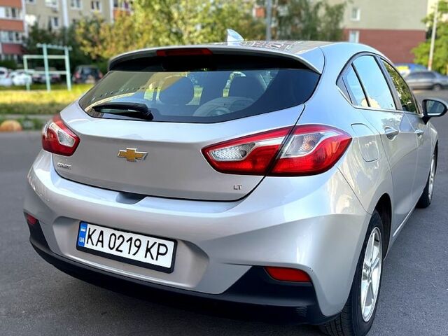 Сірий Шевроле Круз, об'ємом двигуна 1.4 л та пробігом 120 тис. км за 9700 $, фото 6 на Automoto.ua