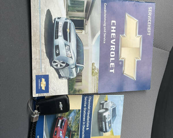 Серый Шевроле Круз, объемом двигателя 1.8 л и пробегом 177 тыс. км за 6650 $, фото 10 на Automoto.ua