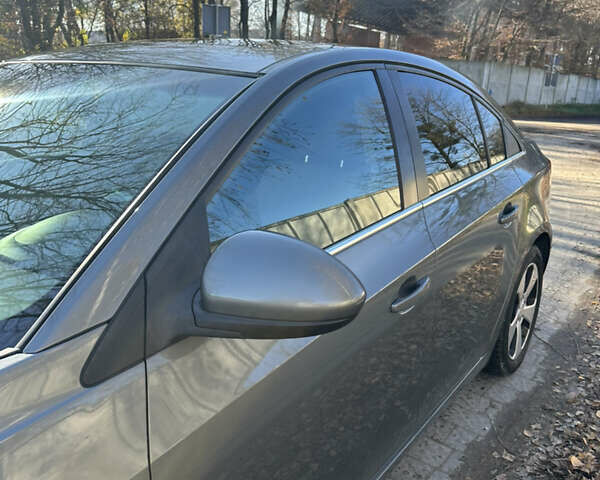 Серый Шевроле Круз, объемом двигателя 1.99 л и пробегом 196 тыс. км за 7200 $, фото 50 на Automoto.ua