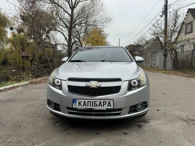 Серый Шевроле Круз, объемом двигателя 1.6 л и пробегом 162 тыс. км за 6300 $, фото 2 на Automoto.ua