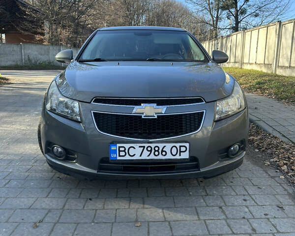 Серый Шевроле Круз, объемом двигателя 1.99 л и пробегом 196 тыс. км за 7200 $, фото 53 на Automoto.ua