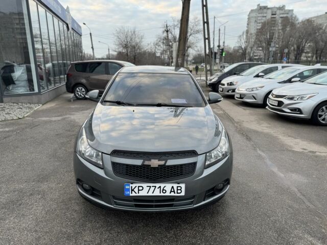 Сірий Шевроле Круз, об'ємом двигуна 1.6 л та пробігом 215 тис. км за 6999 $, фото 1 на Automoto.ua