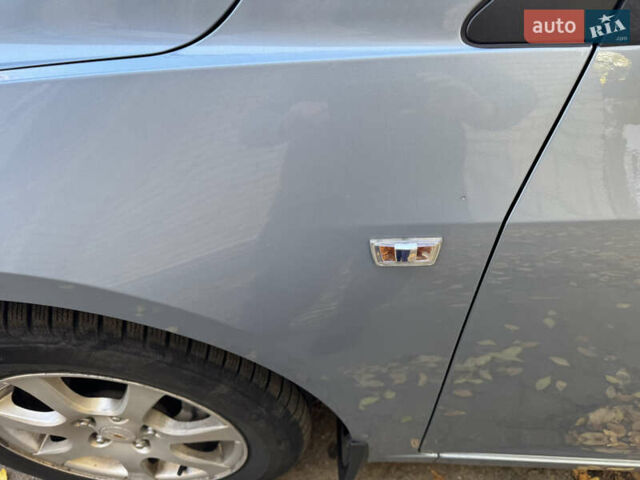 Серый Шевроле Круз, объемом двигателя 1.99 л и пробегом 208 тыс. км за 7800 $, фото 47 на Automoto.ua